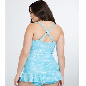Torrid swimsuit size 2